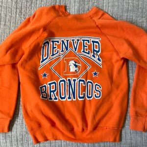 Vintage 80s Denver Broncos logo sweatshirt